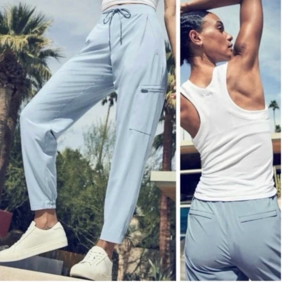 Athleta Pants - Athlete Go Far Travel Pant Jogger Style Blue Star Size 6 Petite